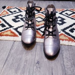 Karl Lagerfeld Metallic Booties Chain 8.5